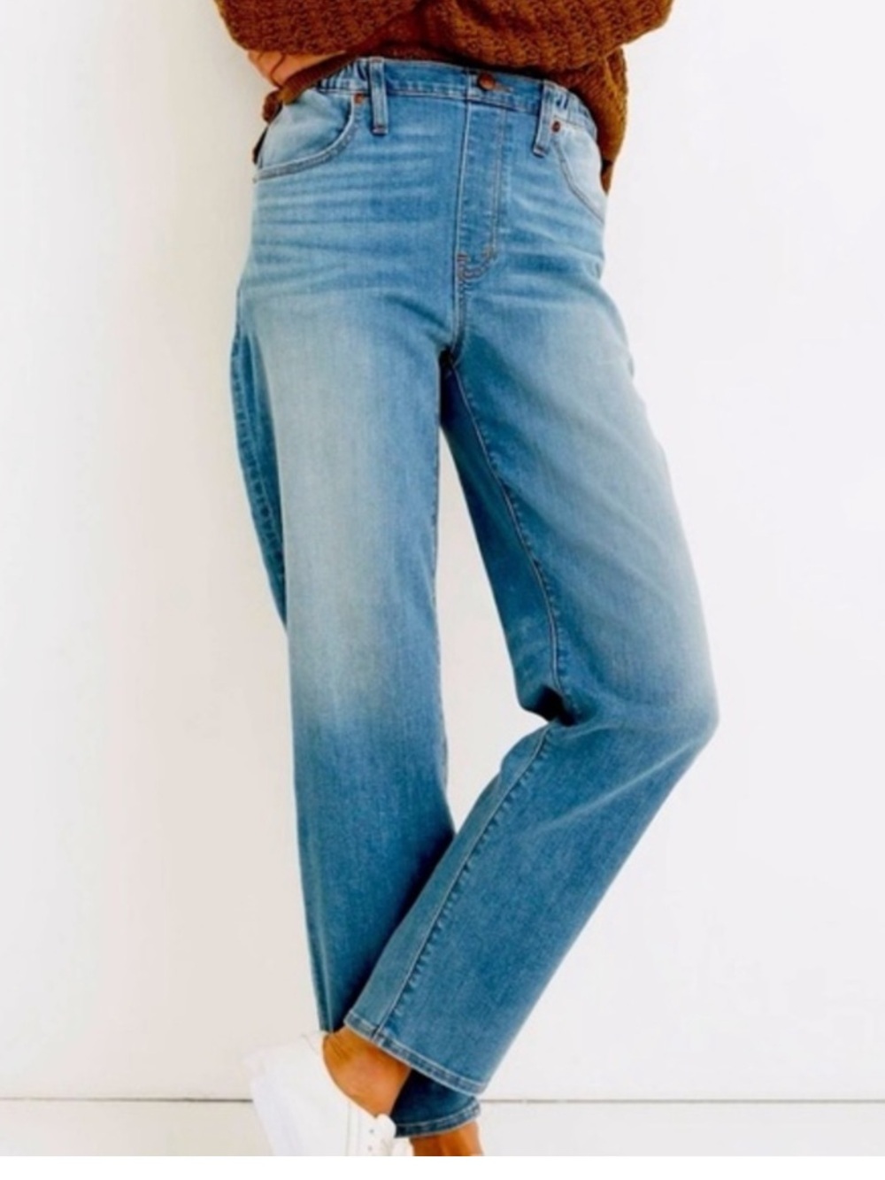 Madewell Women's Straight-Leg elastic waist pull on Jeans in Medium Blue Wash 28